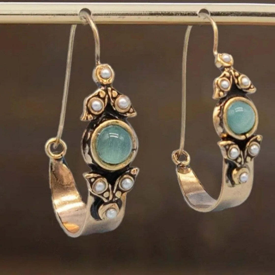 Pendientes de Aro de Perla Cabochón de Plata Clásica