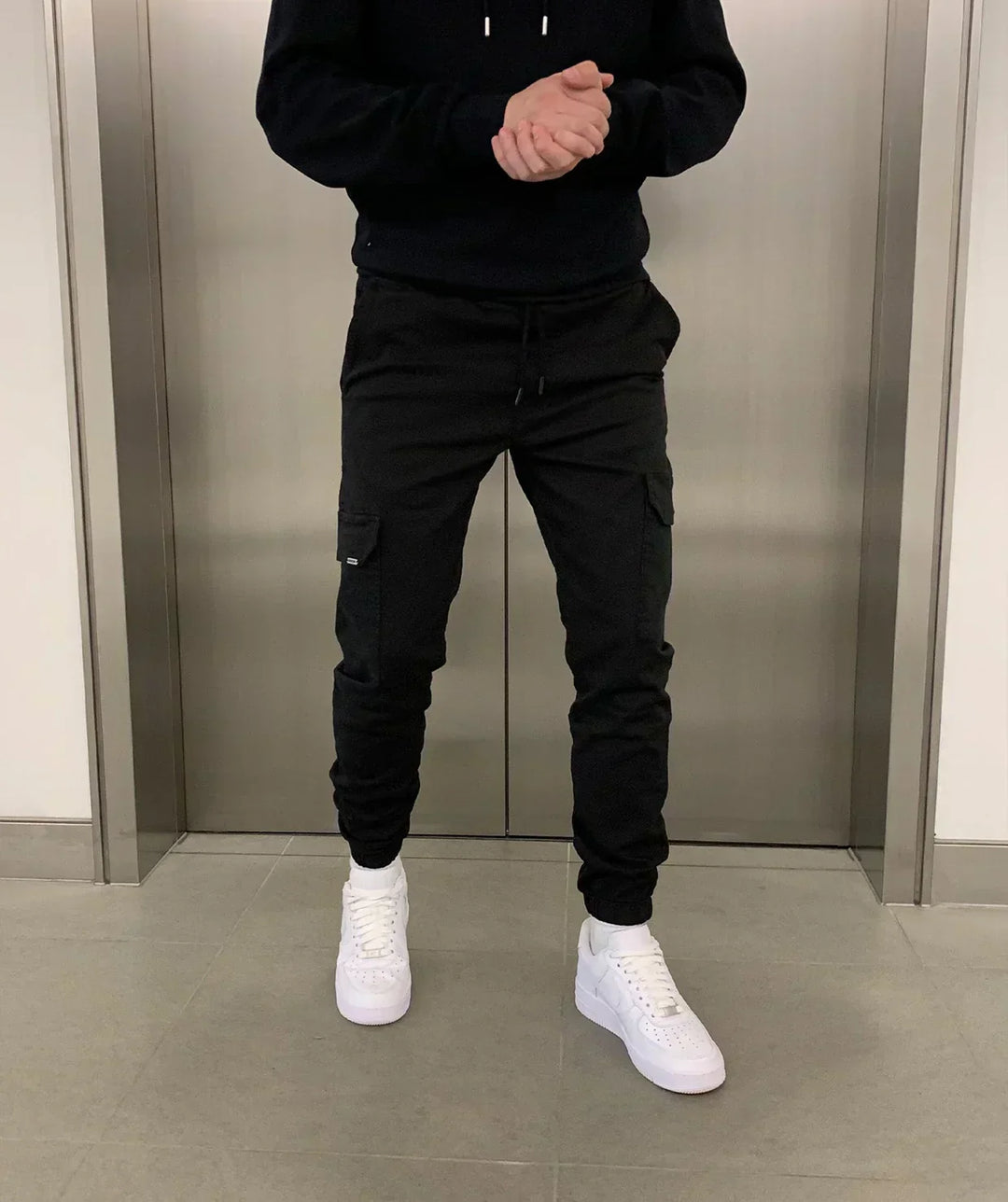 JOGGER CUT CARGO PANTS