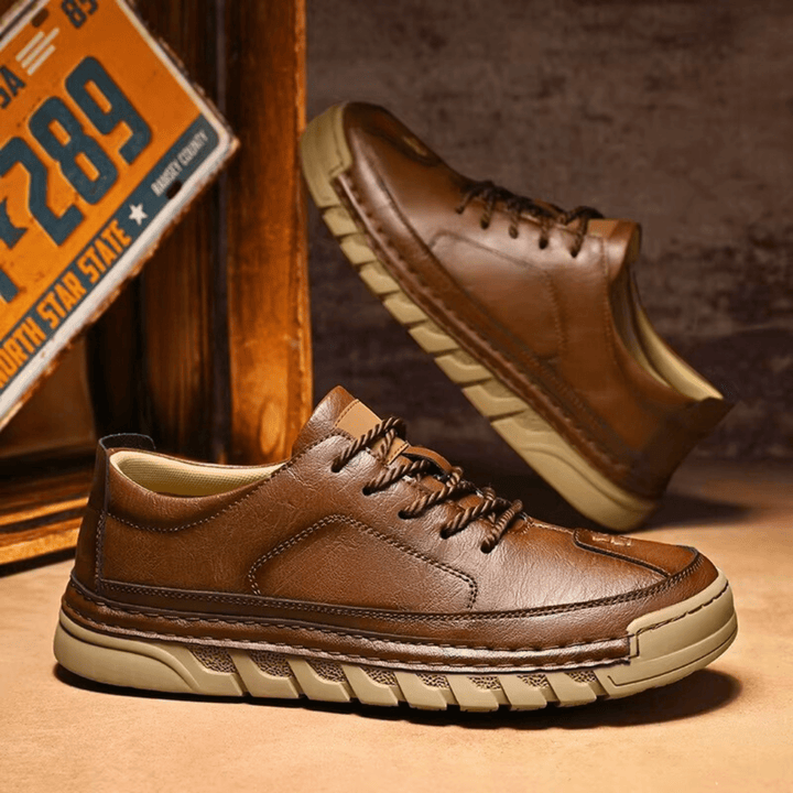 Entrenador de Cuero Easton