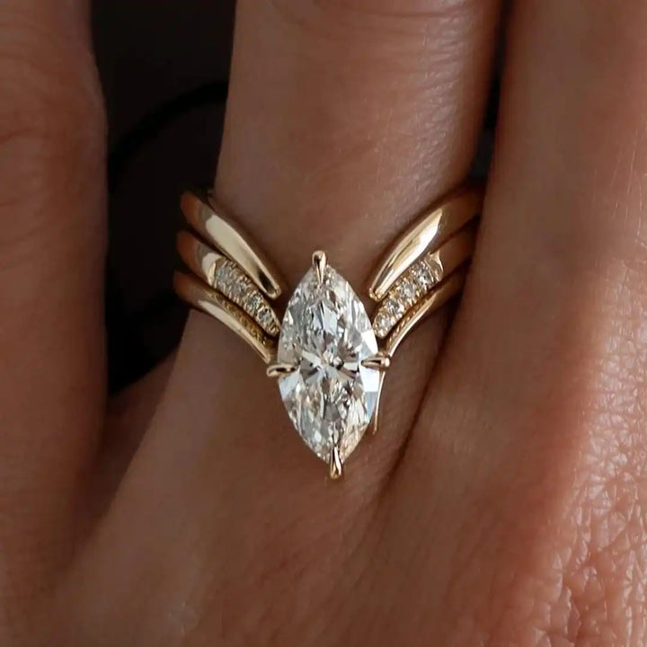 Conjunto de Anillos en Corte Marquise