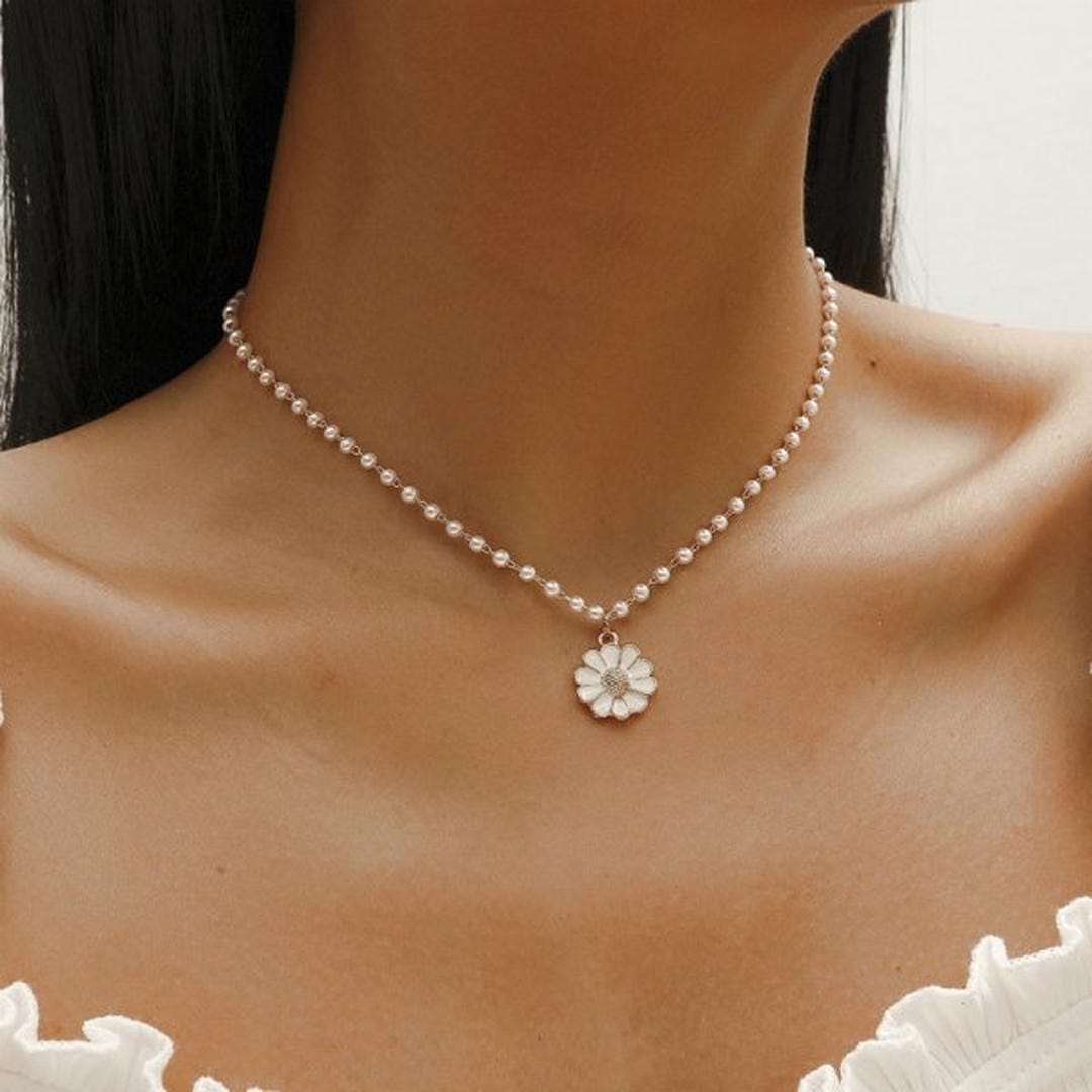 Collar con Colgante de Perla Daisy