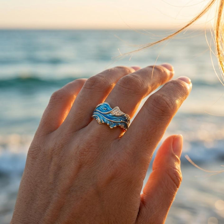 Miralys | Antique Wavy Ring