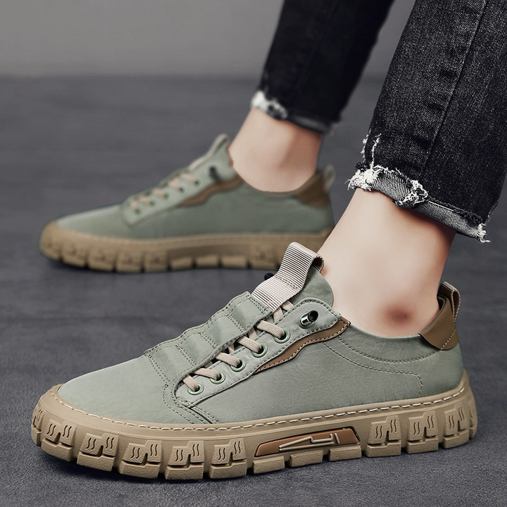 Hutton Premium Canvas Trainer