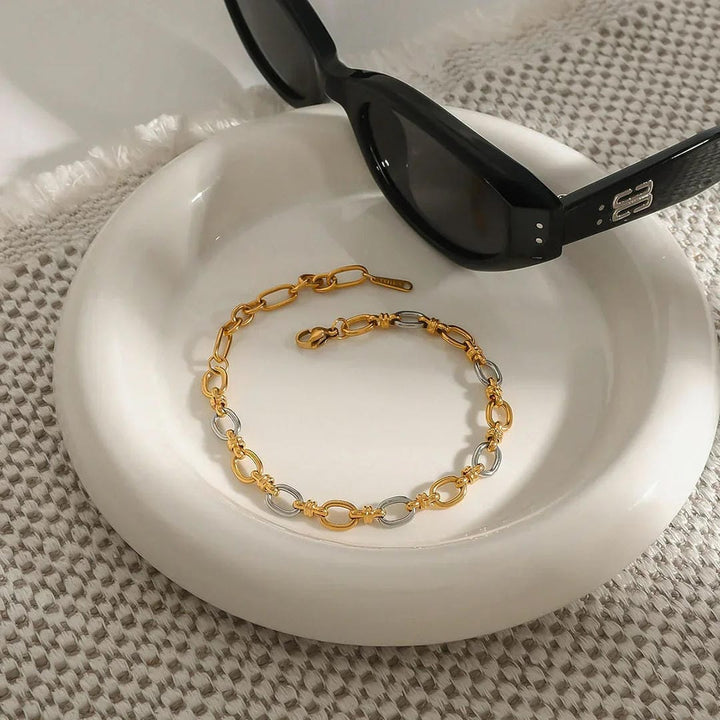 Pulsera Elegante de Oro Bicolor