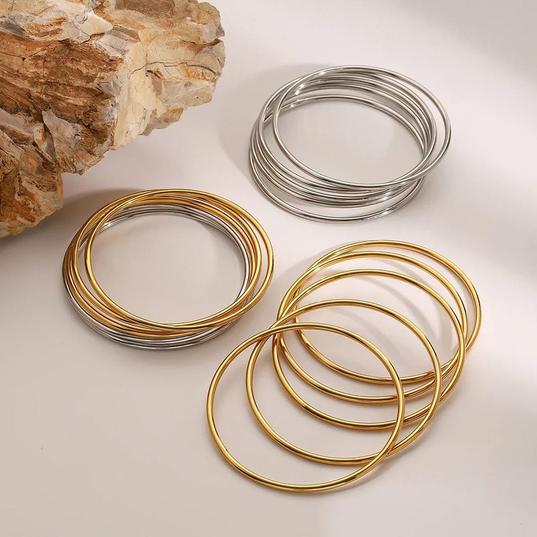 Conjunto de Pulseras Apilables de Oro Deslumbrante