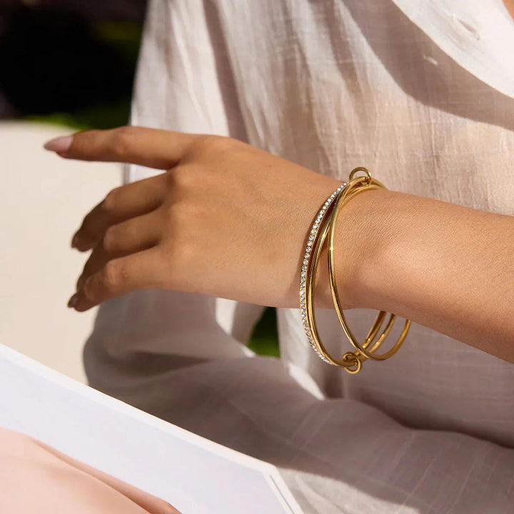 Pulsera de Elegancia con Cristales Apilados