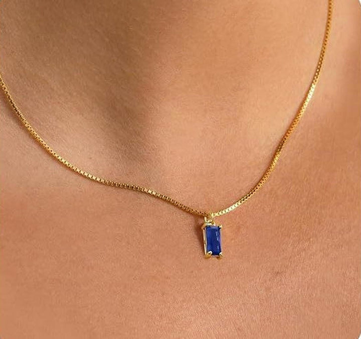 Collar de Colgante de Zafiro Minimalista