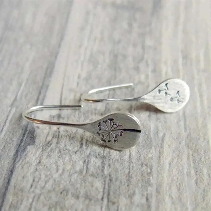 Pendientes Vintage de Plata con Diseño de Flor
