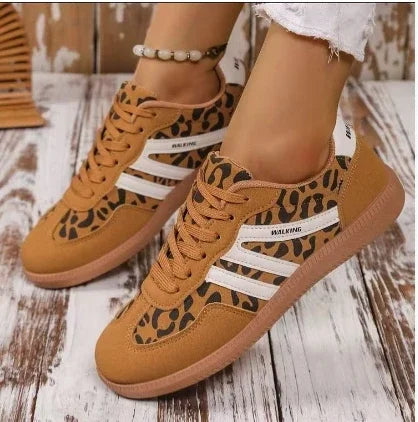 Zapatillas Retro para Damas – Estilo Atemporal y Alto Confort