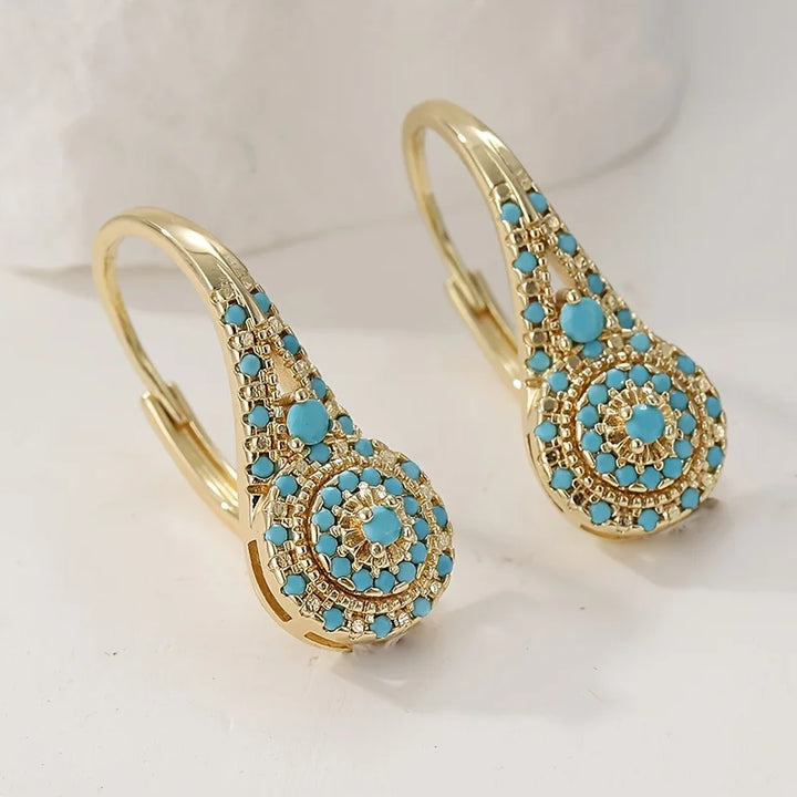 Pendientes de Oro en Forma de Lágrima con Mosaico Turquesa