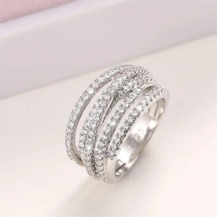 Anillo Cruz de Circonita en Capas