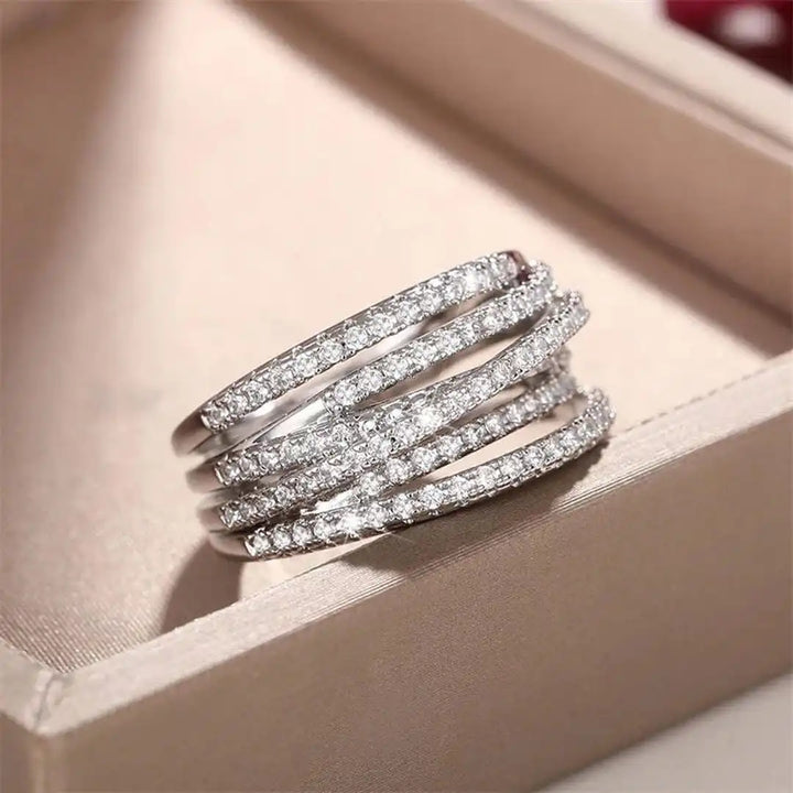 Anillo Cruz de Circonita en Capas