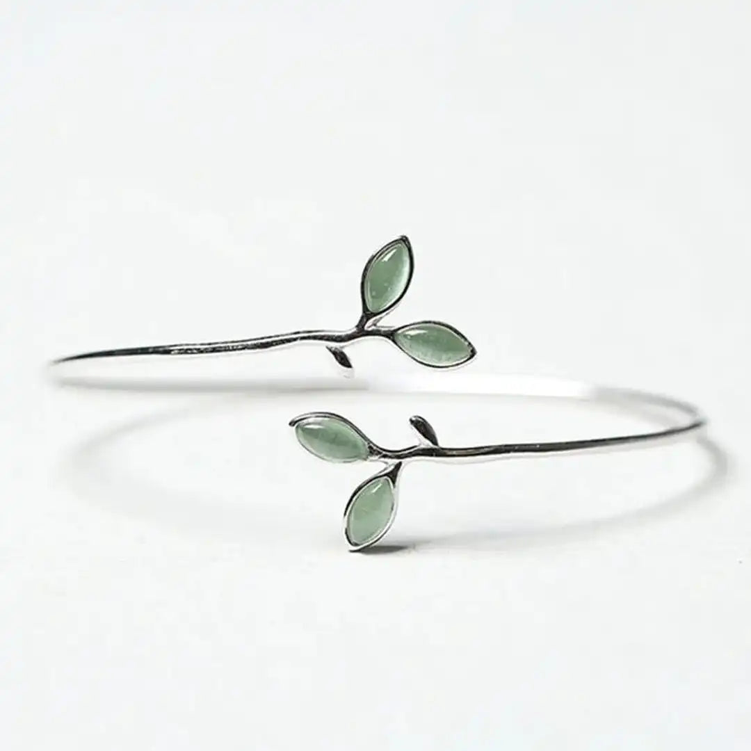 Brazalete de Hoja de Ópalo Plateado Atemporal