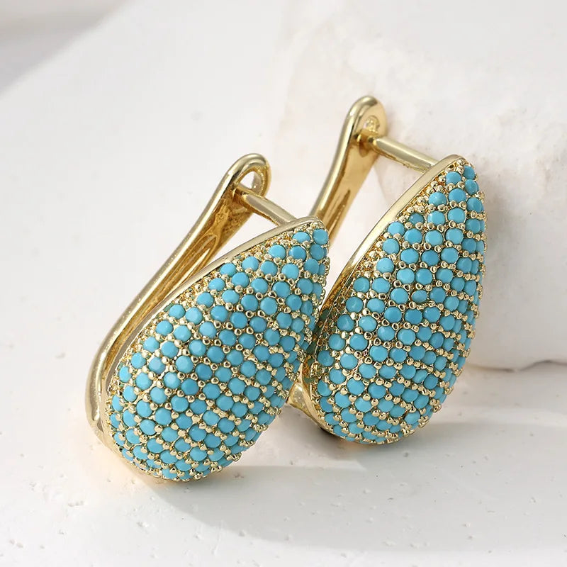 Pendientes de aro en forma de lágrima con pavé turquesa