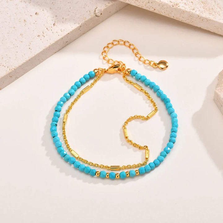 Pulsera de Turquesa con Doble Cadena de Oro Atemporal