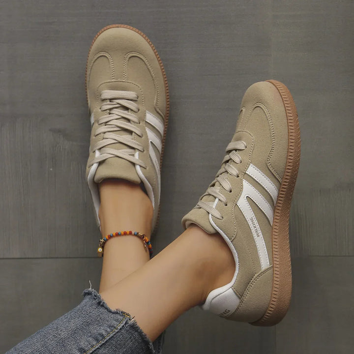 Zapatillas Retro para Damas – Estilo Atemporal y Alto Confort