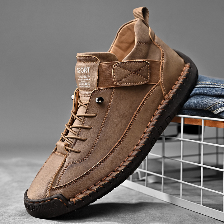 Calder Zapatilla de Cuero Hecha a Mano