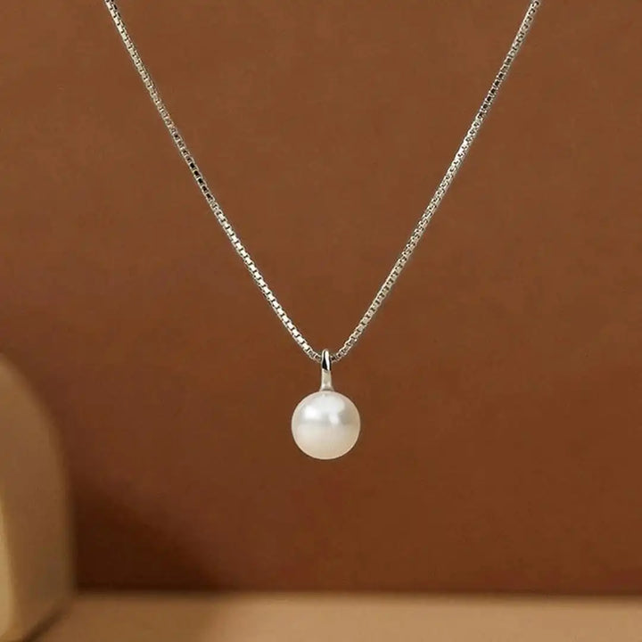Collar de Colgante de Perla Atemporal