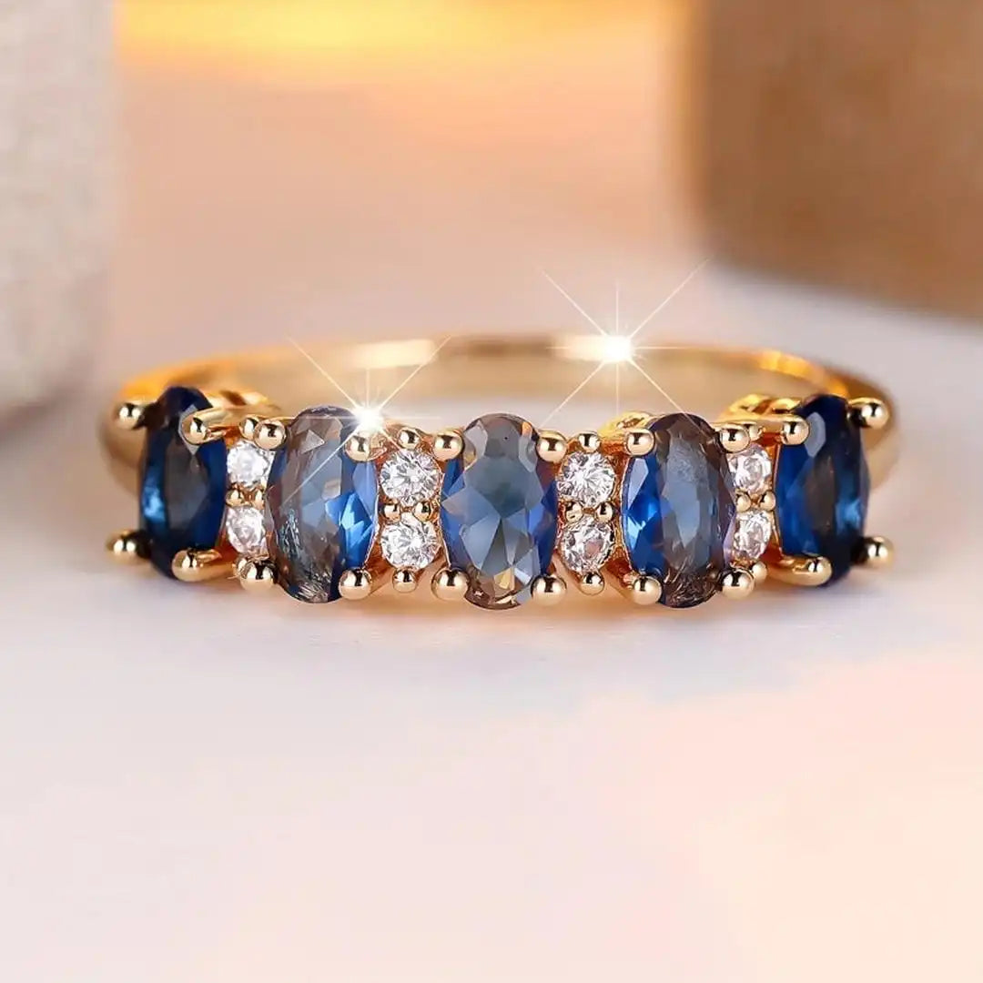 Anillo de Banda con Acento Oval Alternante