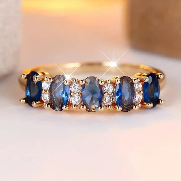 Anillo de Banda con Acento Oval Alternante