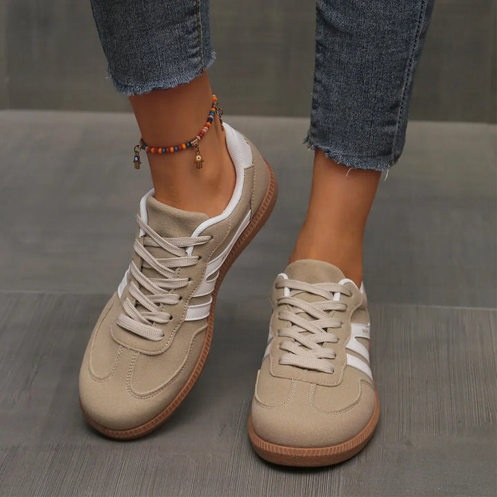 Zapatillas Retro para Damas – Estilo Atemporal y Alto Confort