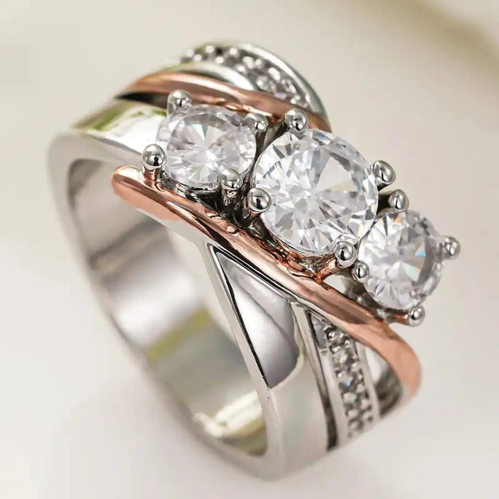 Anillo de Zirconia en Oro y Plata en Tres Dimensiones