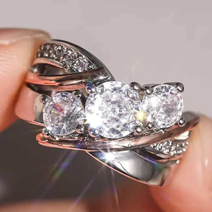 Anillo de Zirconia en Oro y Plata en Tres Dimensiones