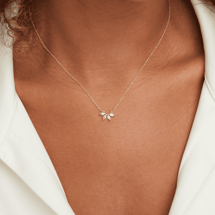 Omelia Sparkling Glass Leaf Necklace