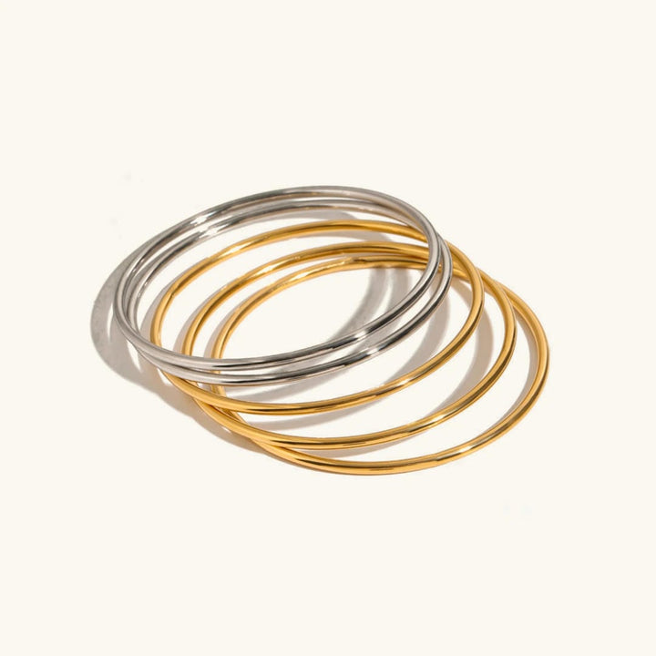 Conjunto de Pulseras Apilables de Oro Deslumbrante