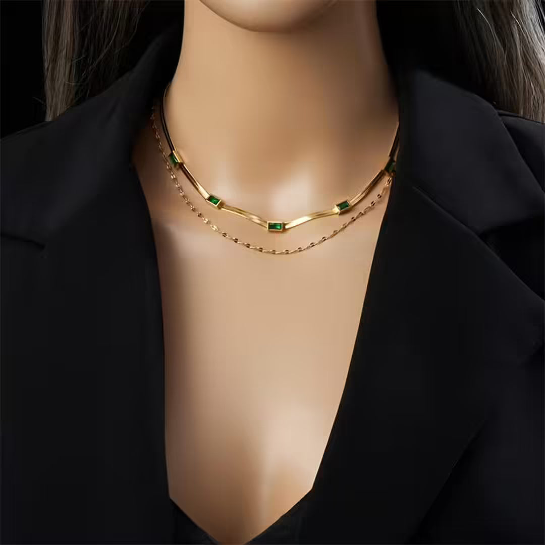 Collar Doble Capa Retro de Oro con Gemas