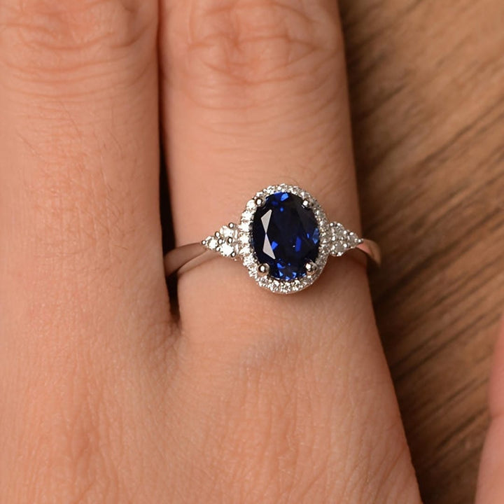 Anillo Ovalado de Zafiro Midnight Majesty