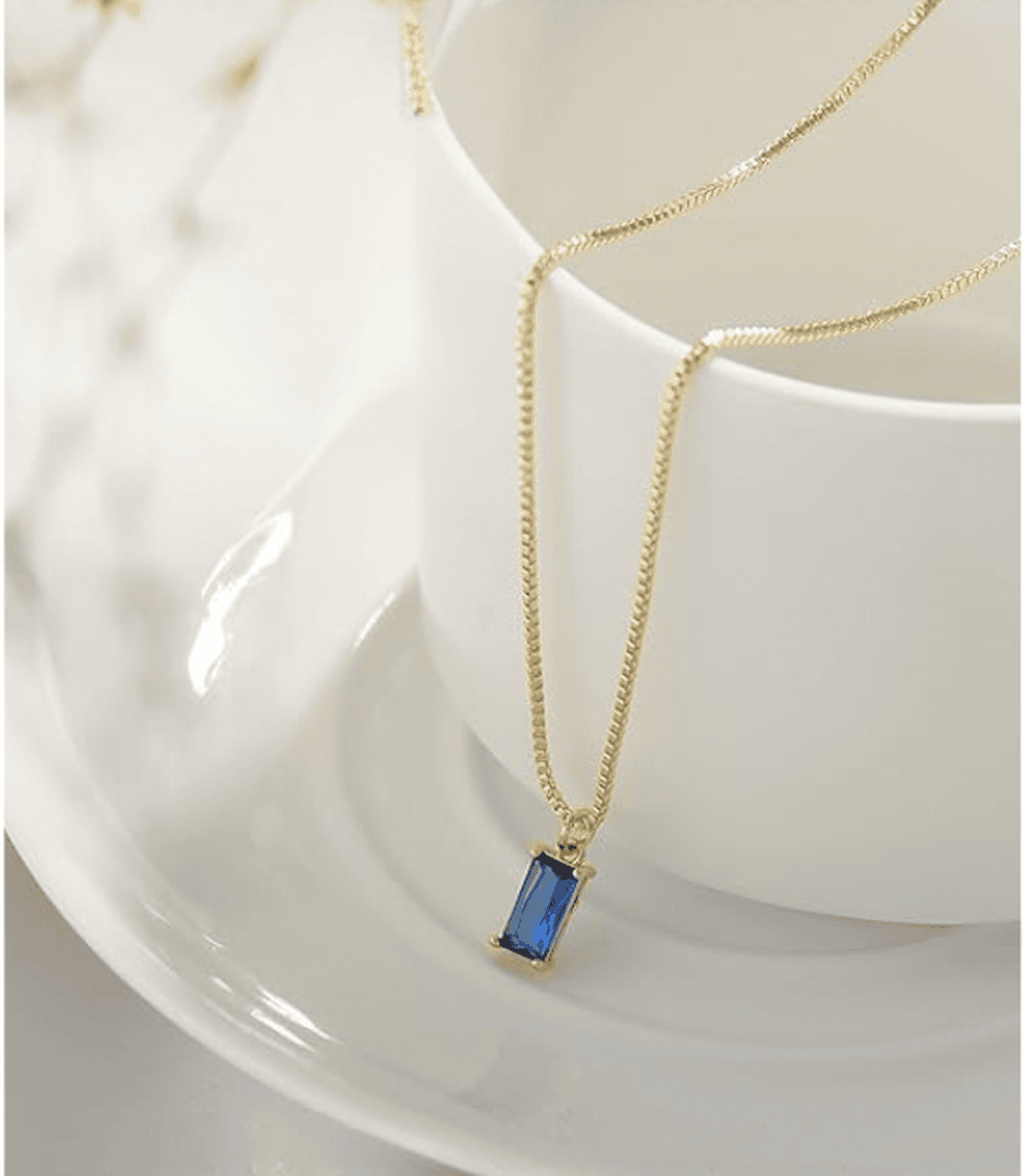 Collar de Colgante de Zafiro Minimalista