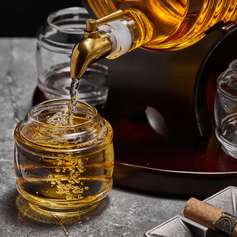Botella de Whiskey - Edición Set Barril con Copas
