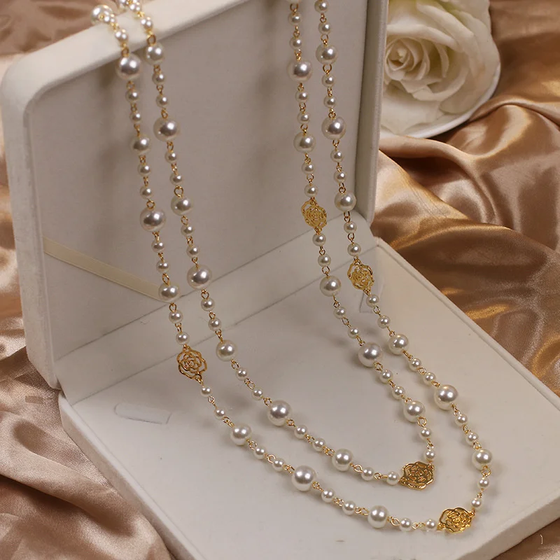 Collar de Perlas de Oro Elegante