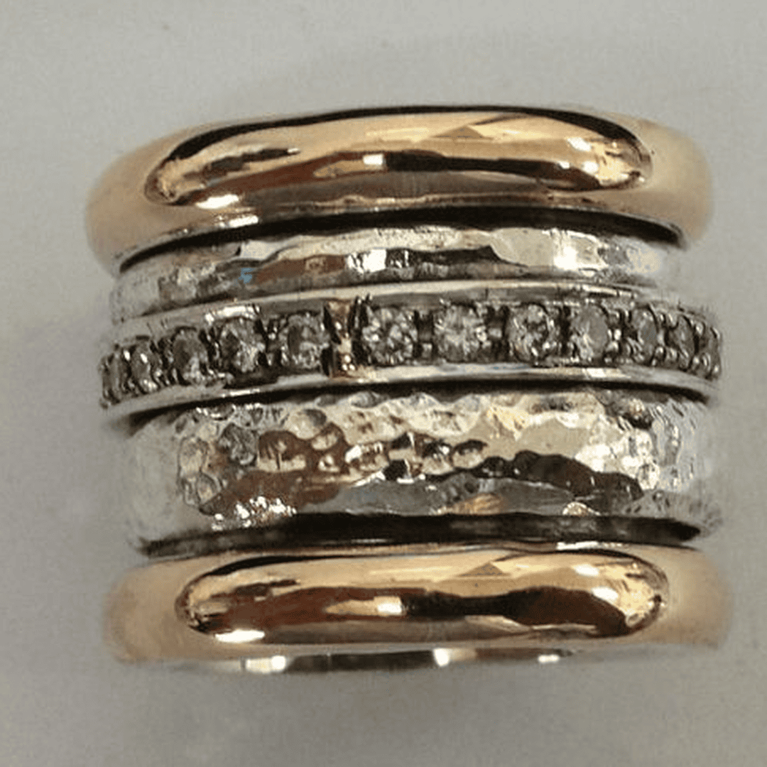 Thick Vintage Ring in Gold and Silver
