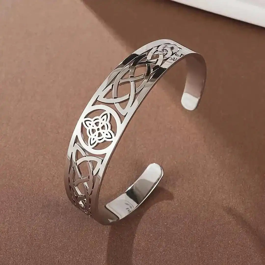 Exquisita Pulsera Hueca de Plata Abierta