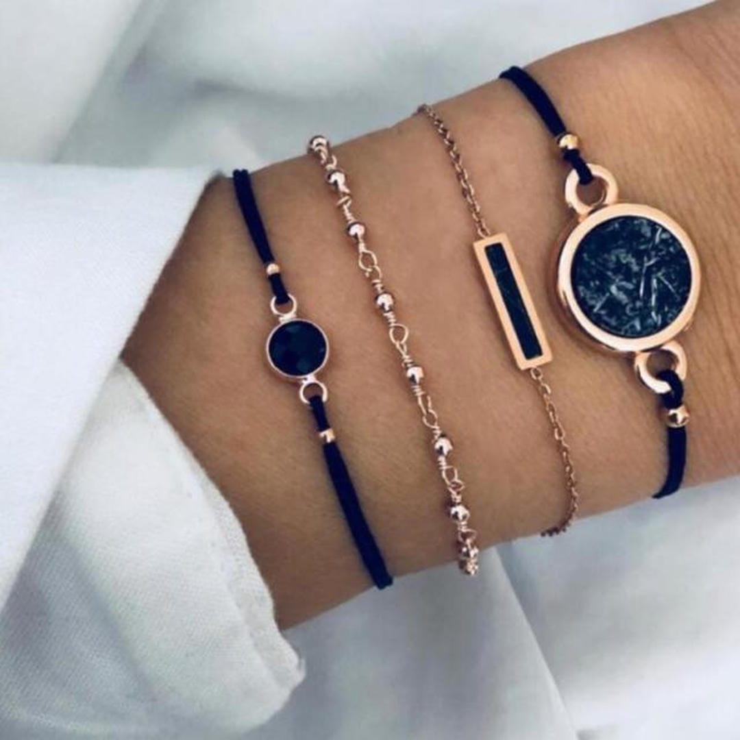 Juego de 5 Pulseras Únicas Premium